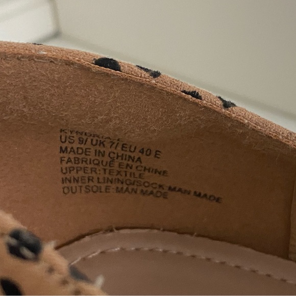 Loafers - Picture 4 of 5